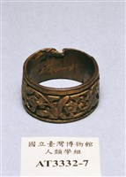 藏品(花葉紋金戒指)的圖片